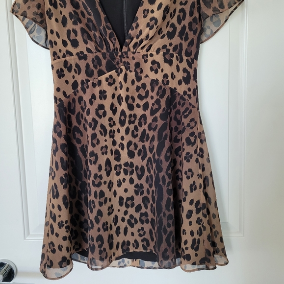 Talula Leopard Print Dress - Picture 4 of 4